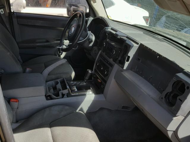 1J8HG48PX7C584917 - 2007 JEEP COMMANDER მწვანე ფოტო 5