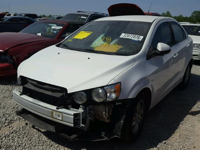 1G1JA5SH3C4186964 - 2012 CHEVROLET SONIC LS 白色 照片 2