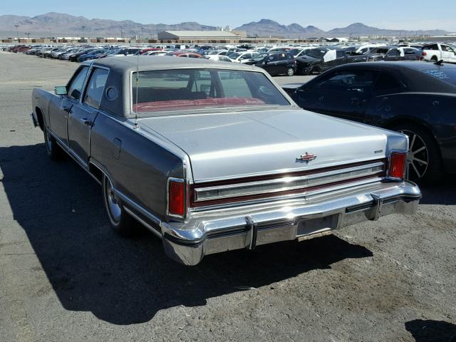 9Y82S718381 - 1979 LINCOLN TOWN CAR GRAY photo 3