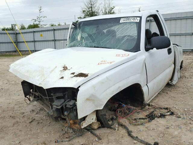 1GCEC14XX5Z107568 - 2005 CHEVROLET SILVERADO WHITE photo 2