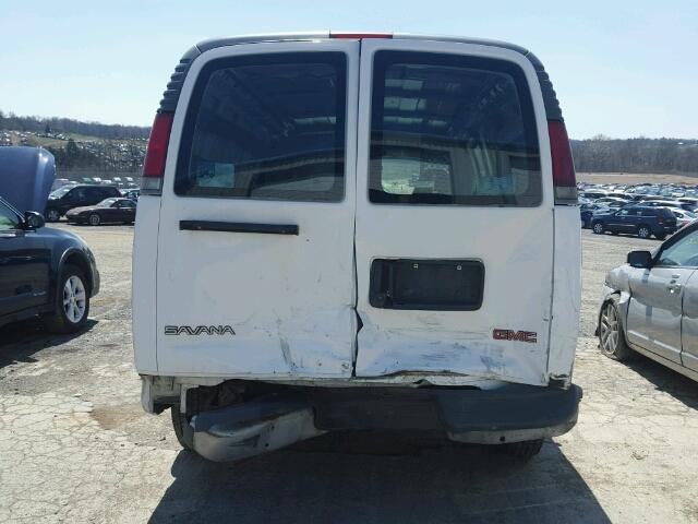 1GTFG25M0X1069224 - 1999 GMC SAVANA G25 WHITE photo 9