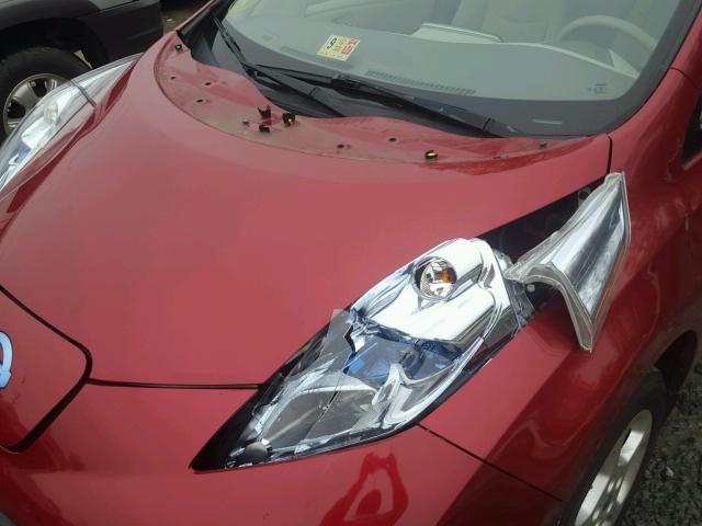 JN1AZ0CP0BT001172 - 2011 NISSAN LEAF SV RED photo 9