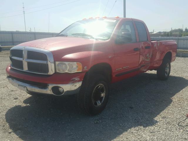 3D7KU28CX4G203623 - 2004 DODGE RAM 2500 S 红色 照片 2