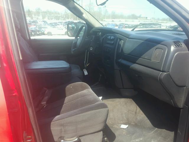3D7KU28CX4G203623 - 2004 DODGE RAM 2500 S 红色 照片 5
