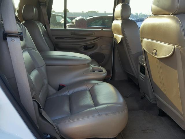 5LMEU27A21LJ06253 - 2001 LINCOLN NAVIGATOR 白色 照片 6