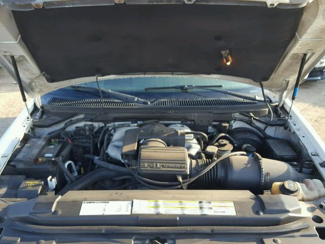 5LMEU27A21LJ06253 - 2001 LINCOLN NAVIGATOR 白色 照片 7