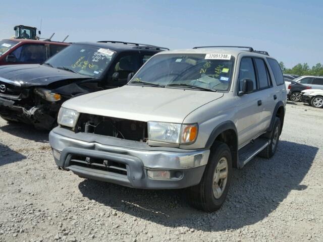 JT3GM84R3X0037732 - 1999 TOYOTA 4RUNNER SILVER photo 2