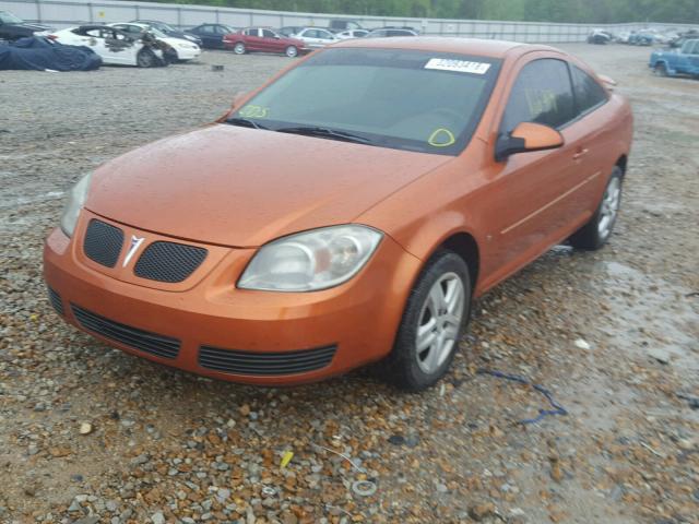 1G2AL18F777171828 - 2007 PONTIAC G5 ORANGE photo 2