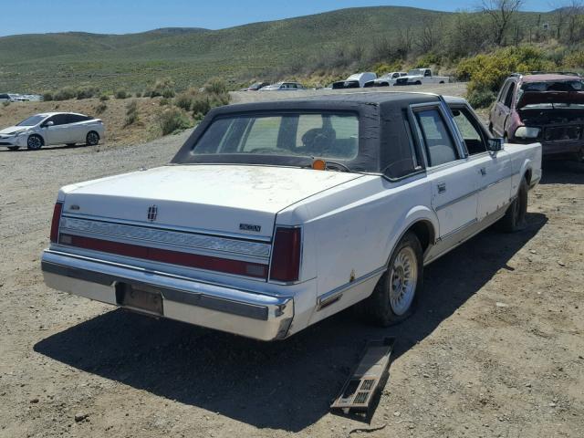 1LNBM81F6KY766667 - 1989 LINCOLN TOWN CAR WHITE photo 4