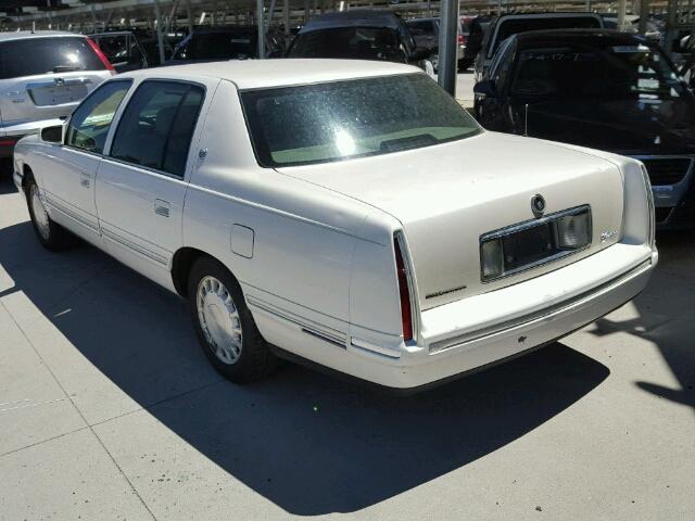 1G6KD54Y3XU708792 - 1999 CADILLAC DEVILLE WHITE photo 3