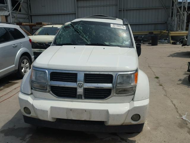 1D8GT58K27W718618 - 2007 DODGE NITRO SLT WHITE photo 9