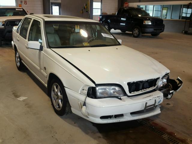 YV1LS61J6Y2645862 - 2000 VOLVO S70 BASE WHITE photo 1