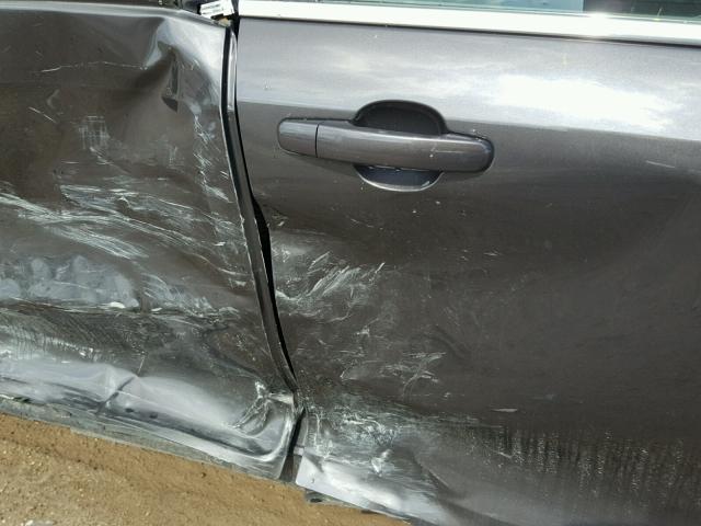 1G1ZC5EB2AF268402 - 2010 CHEVROLET MALIBU 1LT 灰色 照片 9