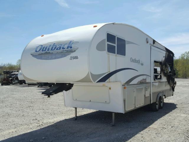 4YDF28F265G913854 - 2005 KEYSTONE OUTBACK WHITE photo 2