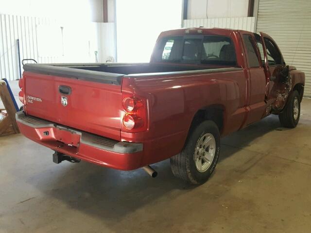 1D7HE42K08S564019 - 2008 DODGE DAKOTA SLT RED photo 4