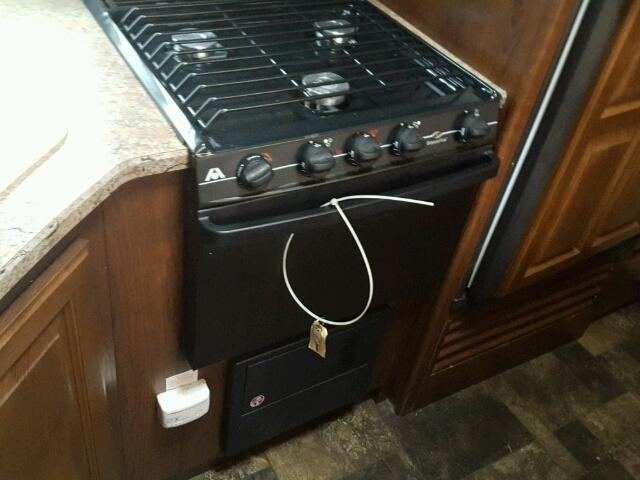 4YDT32024DB452252 - 2013 KEYSTONE OUTBACK WHITE photo 7