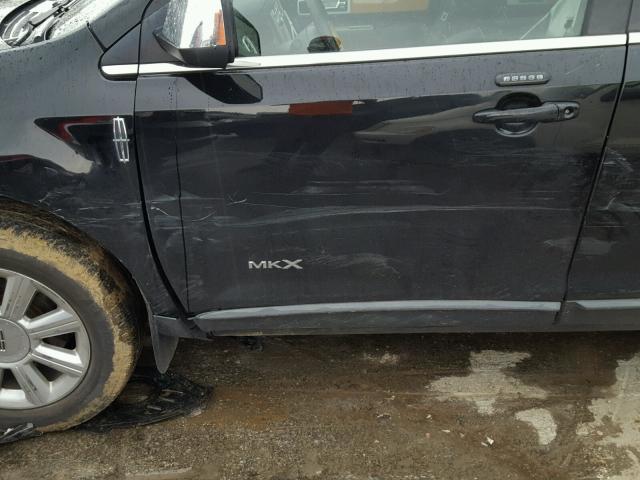 2LMDU88C48BJ24334 - 2008 LINCOLN MKX BLACK photo 9