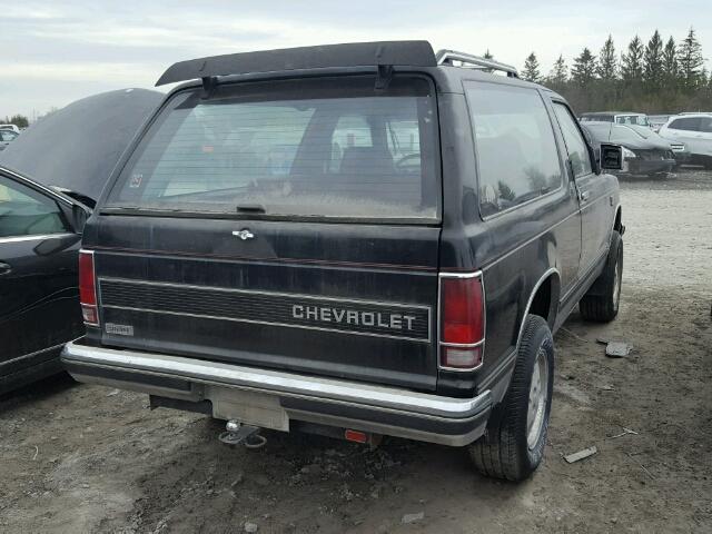 1G8CT18B2E0114552 - 1984 CHEVROLET BLAZER S10 BLACK photo 4