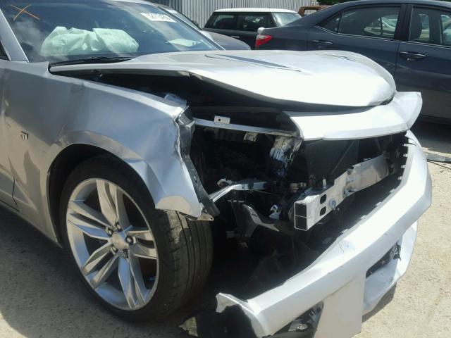 1G1FH1R72H0106575 - 2017 CHEVROLET CAMARO SS Plata foto 9