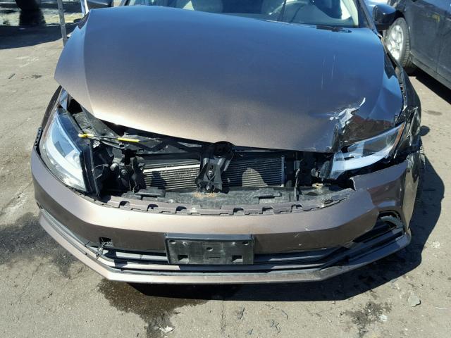 3VW2K7AJ5FM256477 - 2015 VOLKSWAGEN JETTA BASE 棕色 照片 9