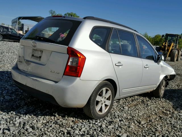 KNAFG526287133590 - 2008 KIA RONDO LX SILVER photo 4