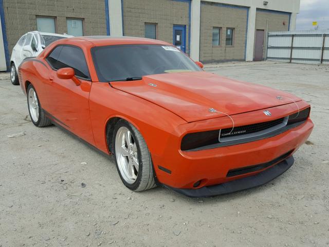 2B3CJ5DT5AH261912 - 2010 DODGE CHALLENGER ORANGE photo 1