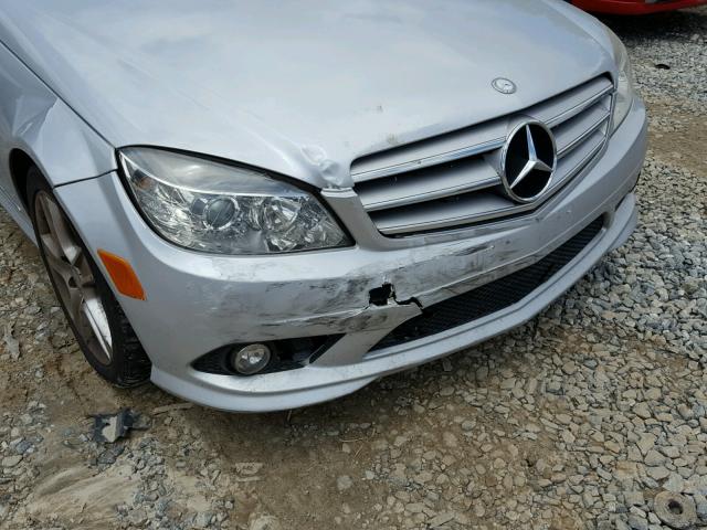 WDDGF8BB0AF446390 - 2010 MERCEDES-BENZ C 300 4MAT SILVER photo 9