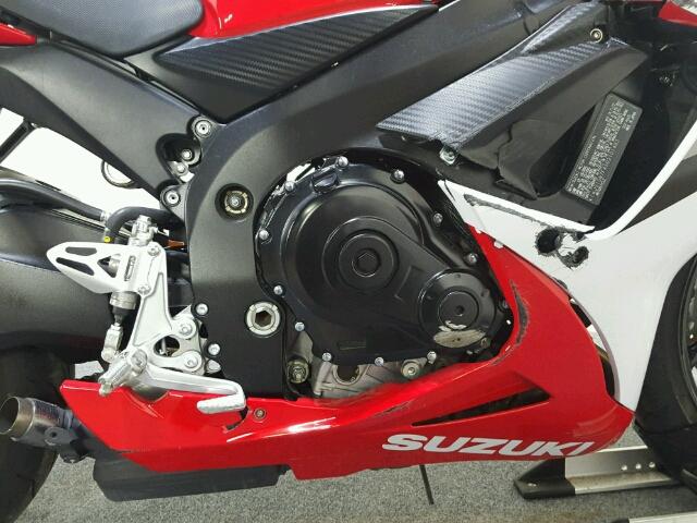 JS1GN7FA5D2101483 - 2013 SUZUKI GSX-R600 RED photo 11