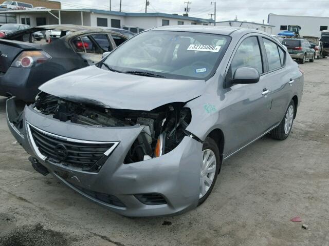 3N1CN7AP5CL896406 - 2012 NISSAN VERSA S GRAY photo 2