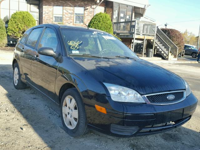 1FAHP37N67W240510 - 2007 FORD FOCUS ZX5 BLACK photo 1