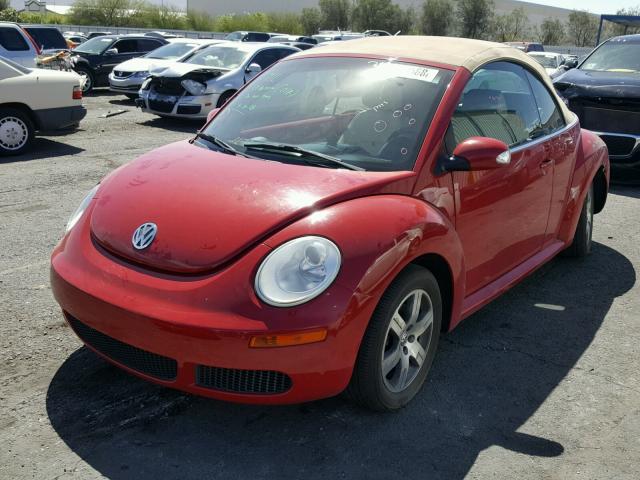 3VWRG31YX6M325721 - 2006 VOLKSWAGEN NEW BEETLE 红色 照片 2