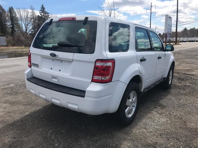 1FMCU071BKC64292 - 2011 FORD ESCAPE WHITE photo 6