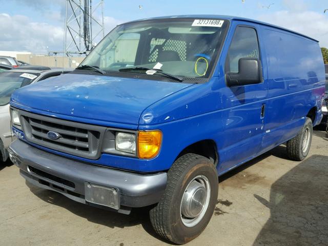 1FTNE24W85HA38246 - 2005 FORD ECONOLINE BLUE photo 2