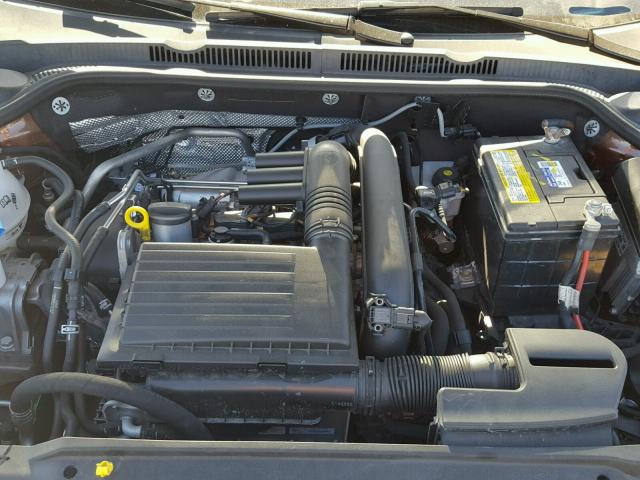 3VW2B7AJXHM261662 - 2017 VOLKSWAGEN JETTA S 棕色 照片 7