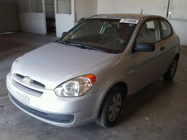 KMHCM3AC5BU192079 - 2011 HYUNDAI ACCENT GL SILVER photo 2