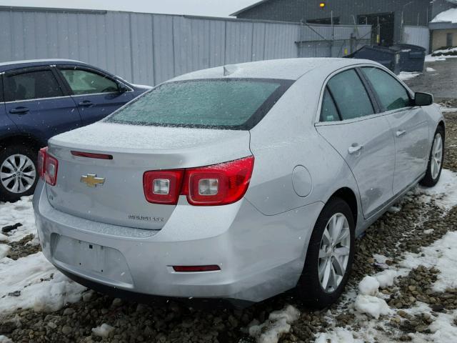 1G11E5SA6GF103982 - 2016 CHEVROLET MALIBU LIM 银色 照片 4