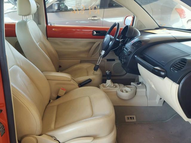 3VWCK31C84M412152 - 2004 VOLKSWAGEN NEW BEETLE ნარინჯისფერი ფოტო 5