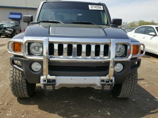 5GTEN13E298136187 - 2009 HUMMER H3 BLACK photo 9