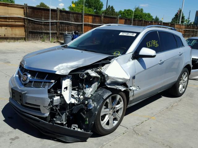 3GYFNEEY8AS502668 - 2010 CADILLAC SRX PERFOR SILVER photo 2