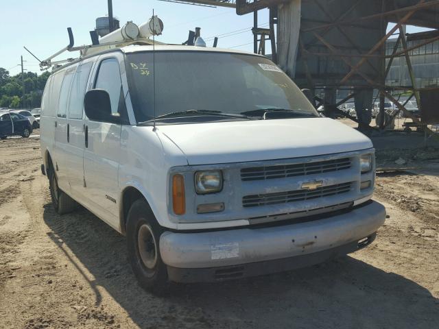 1GCFG25W5Y1204782 - 2000 CHEVROLET EXPRESS G2 WHITE photo 1