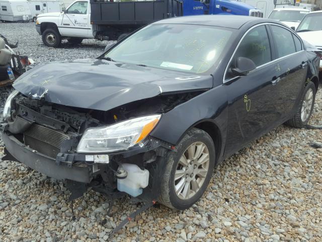 2G4GS5ER2D9137221 - 2013 BUICK REGAL PREM BLACK photo 2