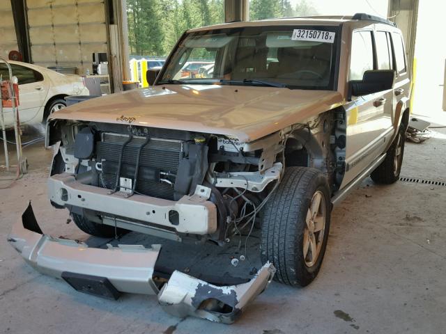 1J8HG48K08C193541 - 2008 JEEP COMMANDER SILVER photo 2