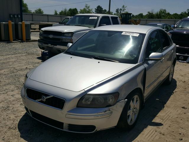 YV1MS382762188798 - 2006 VOLVO S40 2.4I SILVER photo 2