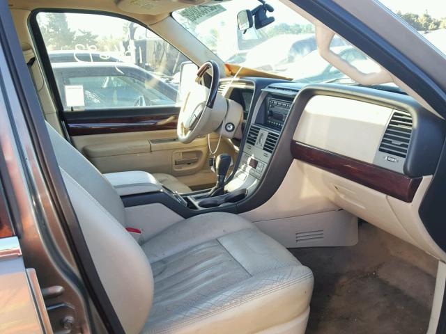 5LMEU78H33ZJ11440 - 2003 LINCOLN AVIATOR TAN photo 5