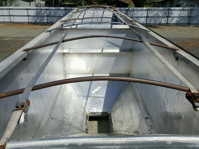 1TDH422231B098660 - 2001 TIMT TRAILER 白色 照片 8