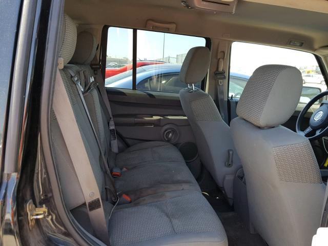 1J8HH48N86C253635 - 2006 JEEP COMMANDER BLACK photo 6