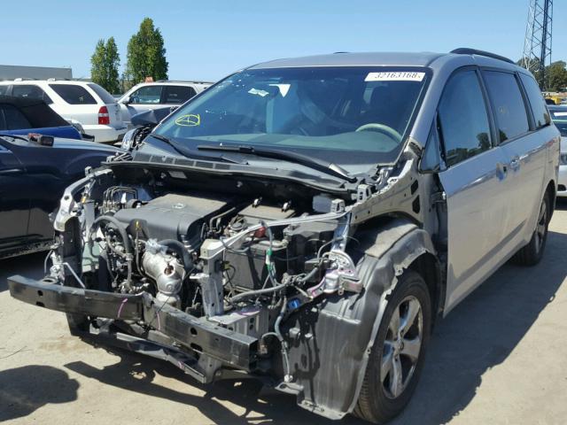 5TDKK3DCXDS318400 - 2013 TOYOTA SIENNA LE GRAY photo 2