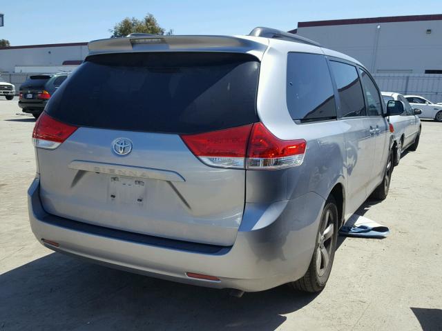 5TDKK3DCXDS318400 - 2013 TOYOTA SIENNA LE GRAY photo 4