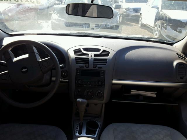 1G1ZT52854F103537 - 2004 CHEVROLET MALIBU LS GRAY photo 9