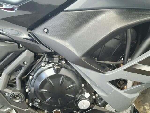 JKAEXEJ18JDA02513 - 2018 KAWASAKI EX650 J ნაცრისფერი ფოტო 5